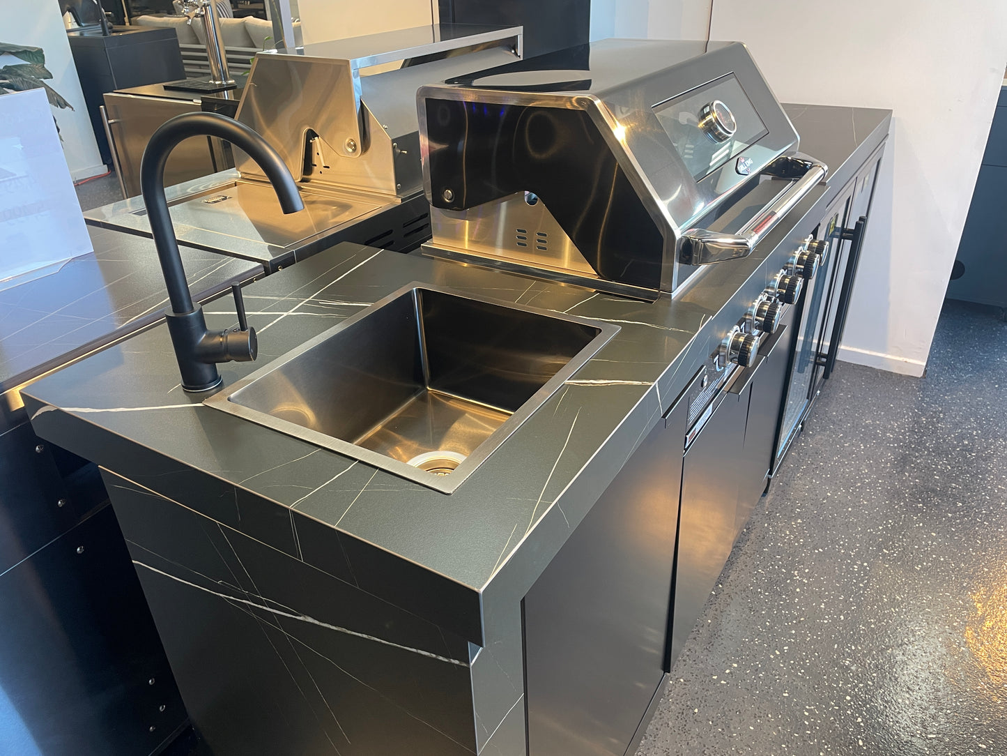 Floor Stock Rockpool Black 4B Outdoor BBQ Kitchen inc Sintered Stone Benchtop & Aluminium Cabinetry