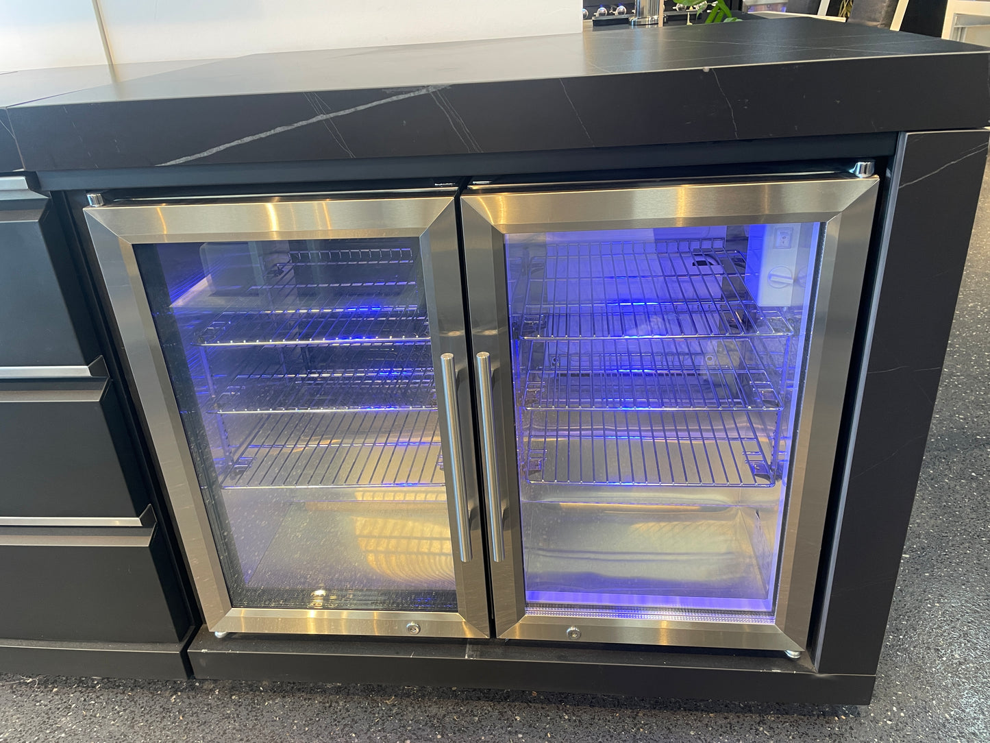 Floor Stock Rockpool Black 4B Drop In Flat Hood BBQ Kitchen Inc Sintered Stone Benchtops, Aluminium Cabinets, Fridge & Sink