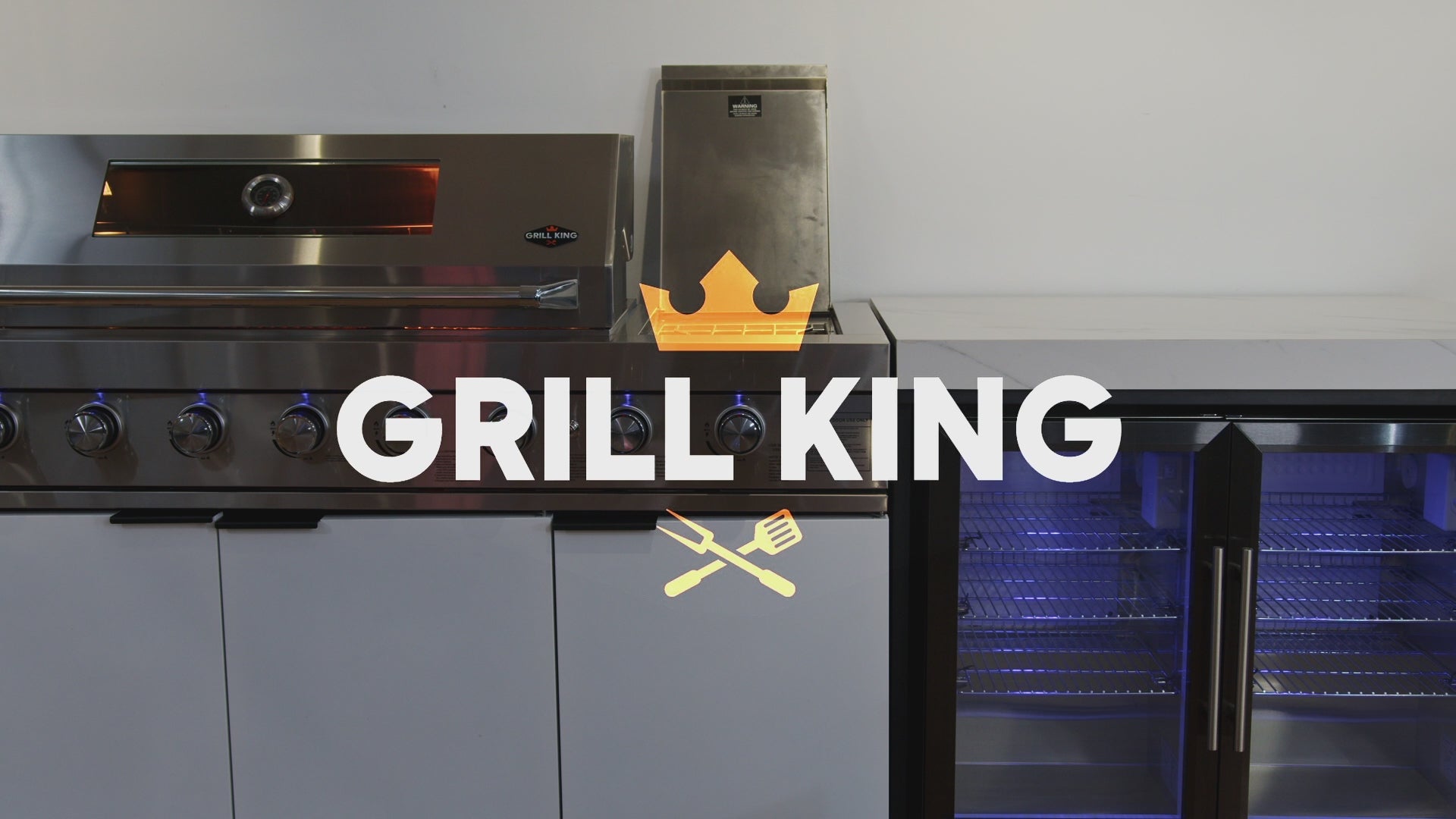 Rockpool 6B + Wok: White Designer 6 Burner Outdoor BBQ Kitchen Package: Inc White Bench, White Doors, Fridge & Sink