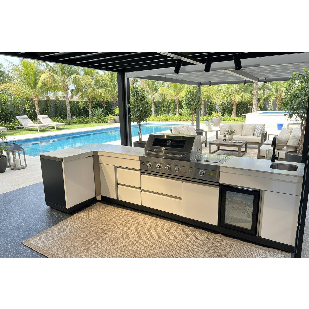 Floor Stock Felix White 4B + Wok BBQ Kitchen Inc Fridge, Sink & Storage