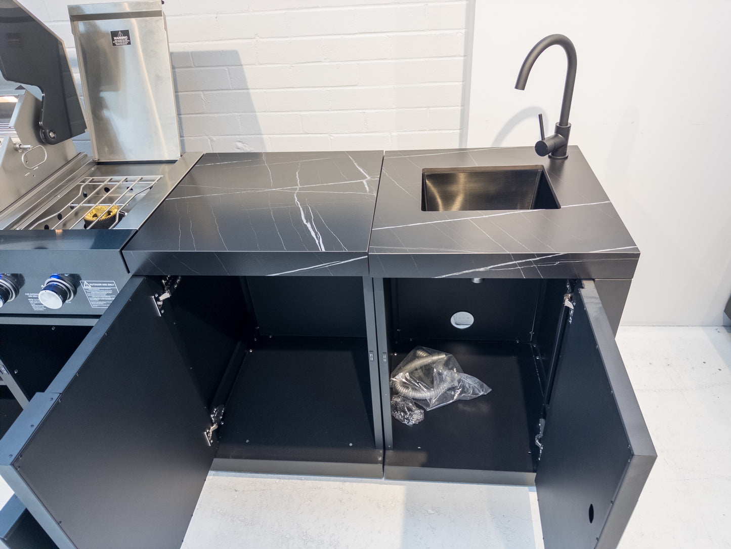 Floor Stock Rockpool Black 4B + Wok: Designer Black Outdoor BBQ Kitchen Package inc Fridge & Sink