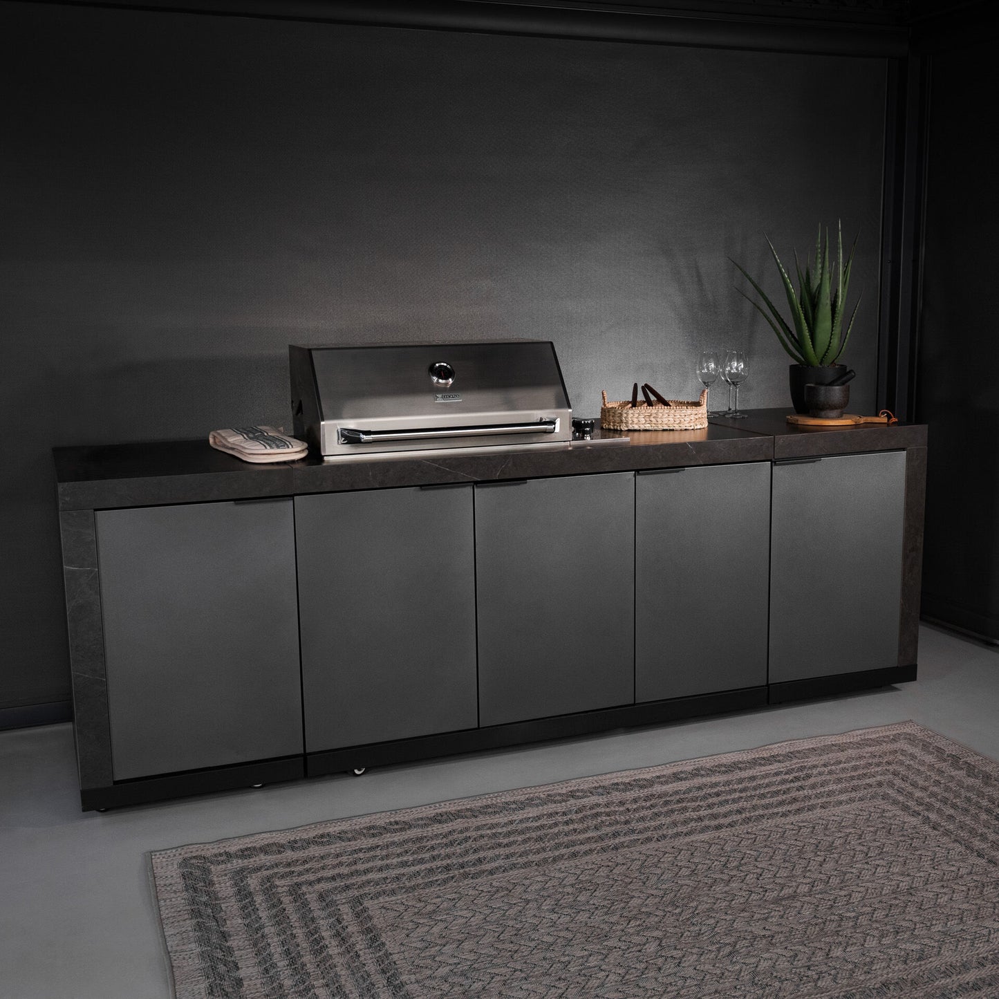 6-Burner Teppanyaki Outdoor BBQ Kitchen, Sintered Stone Benchtop and Cabinetry
