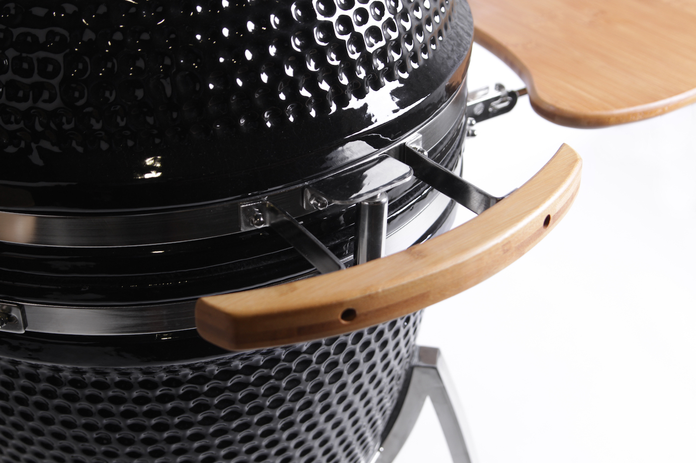 Kingsley 21” Smoker Module Kamado Black Stainless Cabinets & Stone Benchtop + Ceramic Smoker