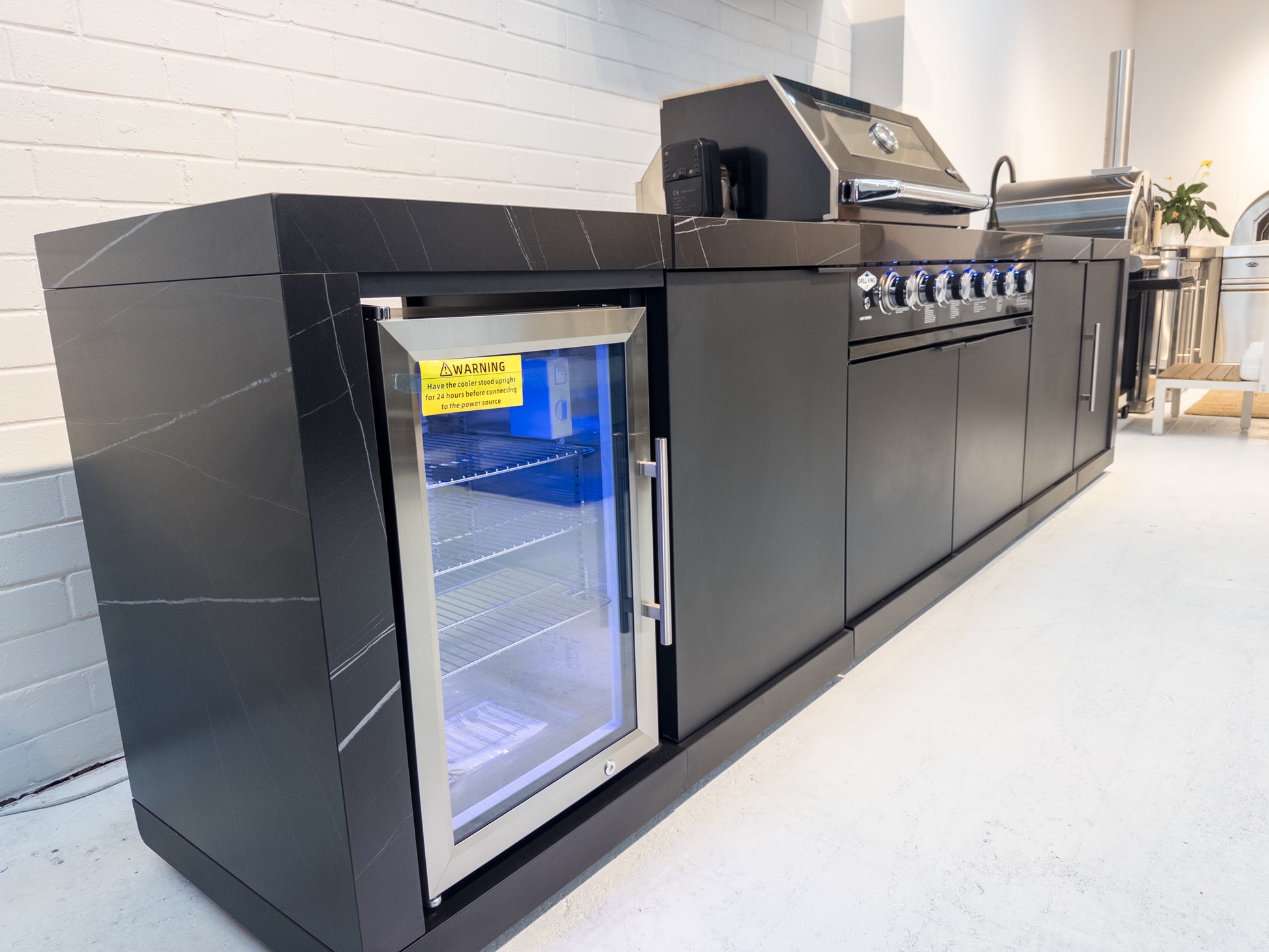 Floor Stock Rockpool Black 4B + Wok: Designer Black Outdoor BBQ Kitchen Package inc Fridge & Sink