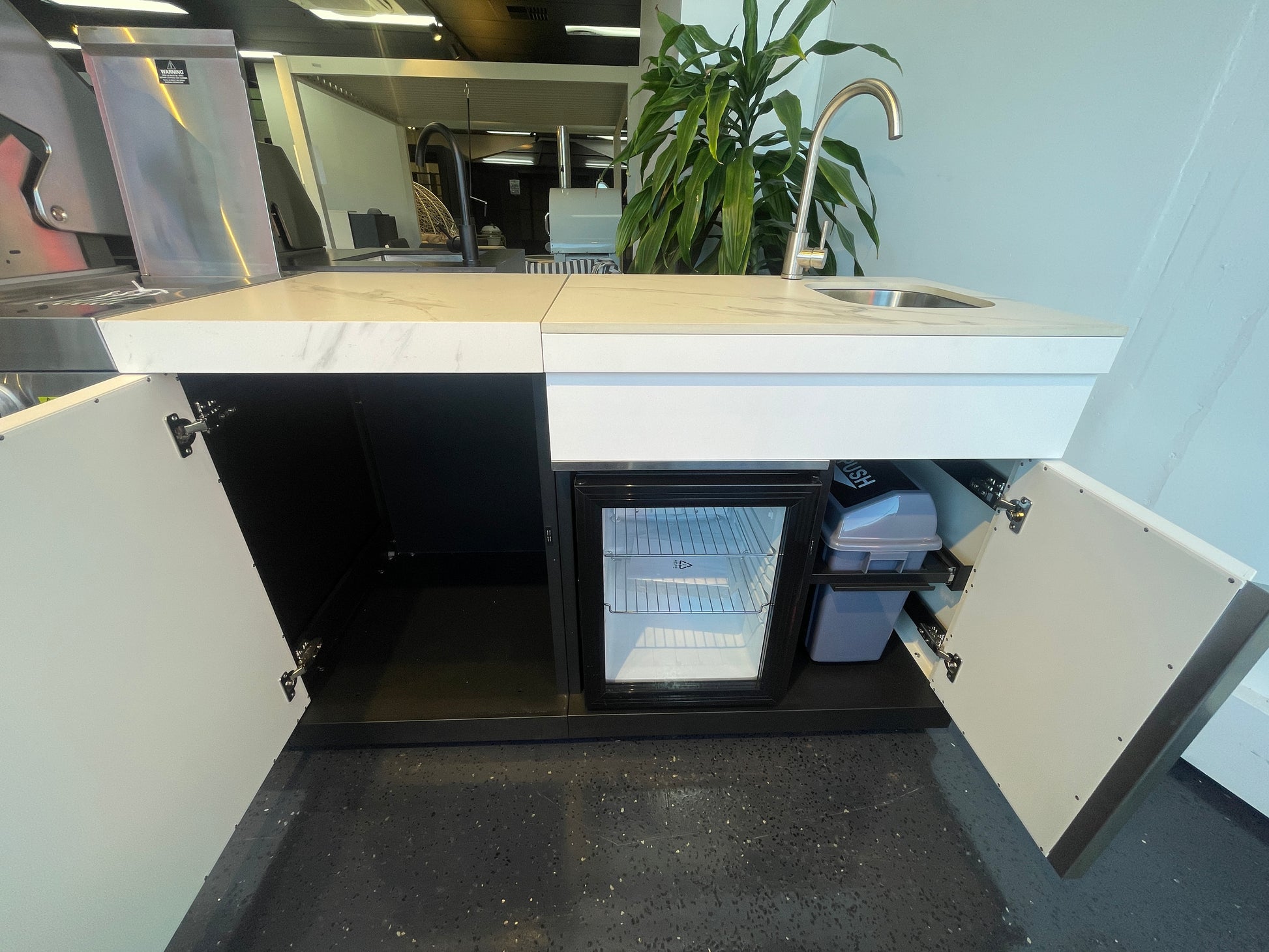 Floor Stock White 4B + Wok Felix BBQ Kitchen with Storage, Fridge & Sink + Additional Storage Cabinet