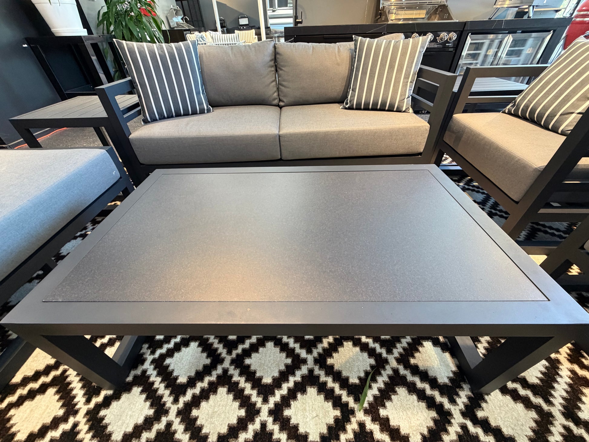 Floor Stock Black Maximus Aluminium Outdoor 4 Piece Lounge Set | Black Aluminium + Cusions