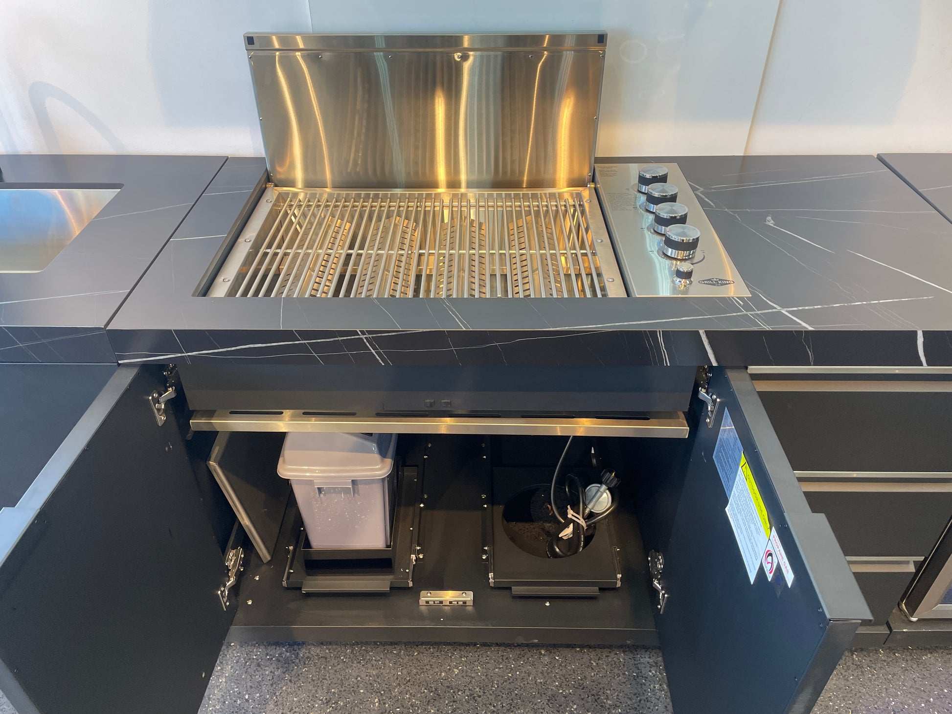 Floor Stock Rockpool Black 4B Drop In Flat Hood BBQ Kitchen Inc Sintered Stone Benchtops, Aluminium Cabinets, Fridge & Sink
