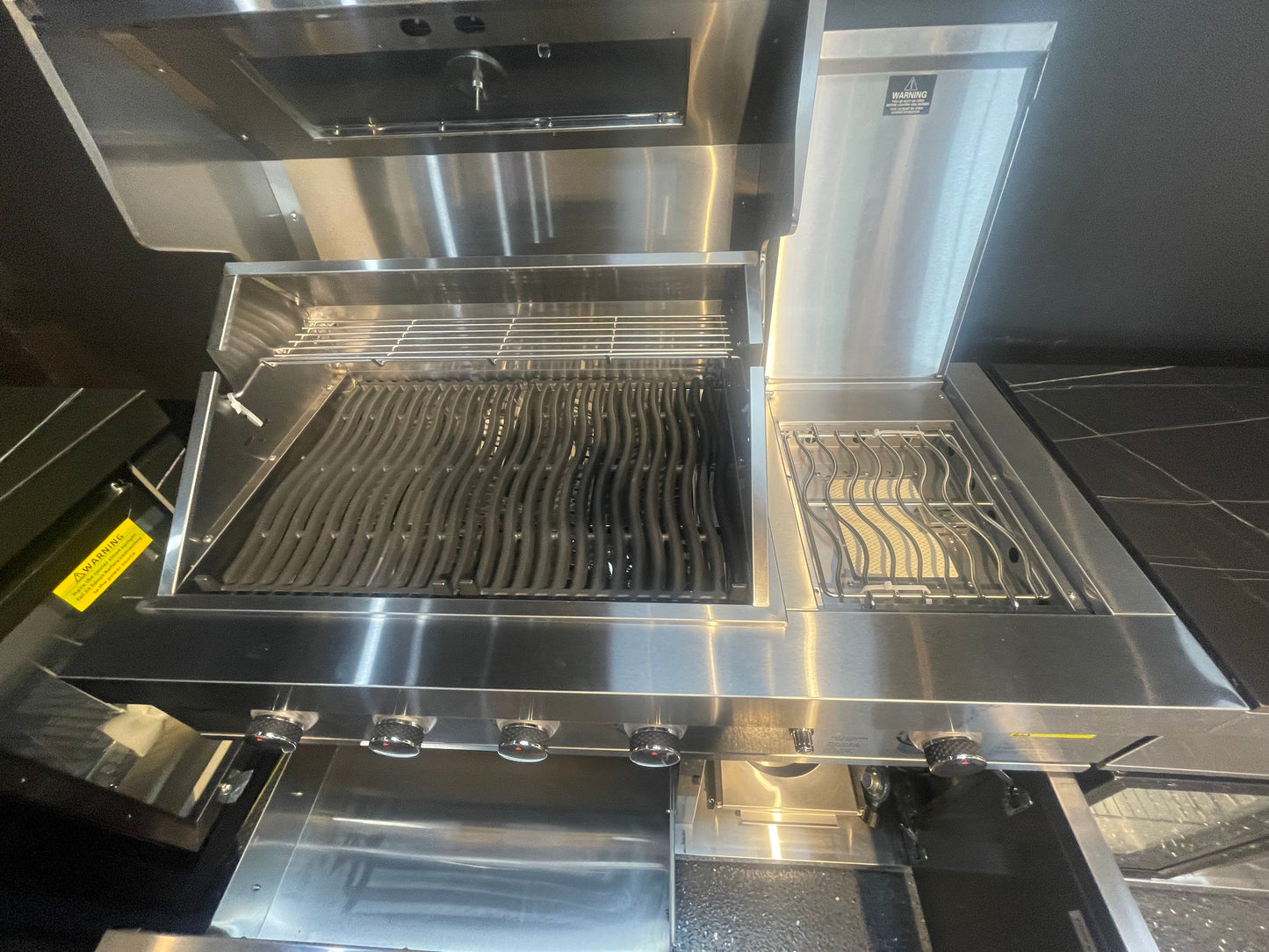 Floor Stock Stainless Steel Felix 4B + Wok BBQ Kitchen + Sink & Fridge Module