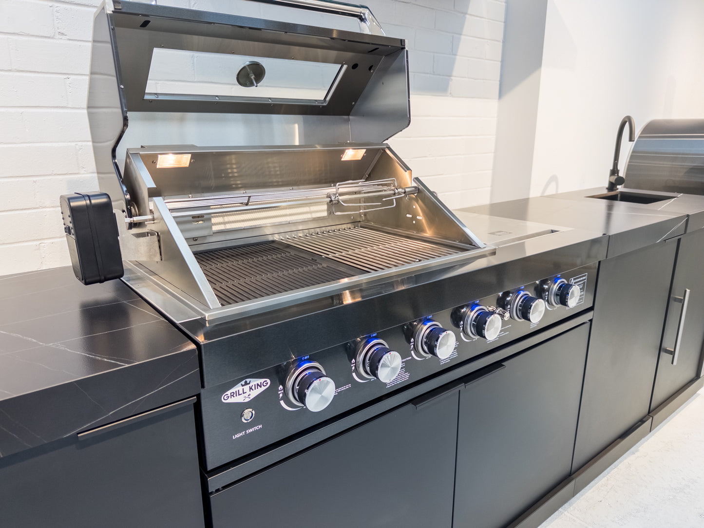 Floor Stock Rockpool Black 4B + Wok: Designer Black Outdoor BBQ Kitchen Package inc Fridge & Sink