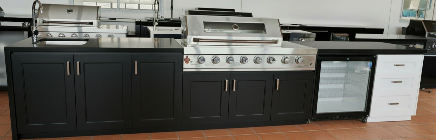 Grill King Signature Series Outdoor BBQ Kitchen Package | White Stone, Aluminium Cabinet Finish Inc Grill King 6B Built-In BBQ + Rotisserie