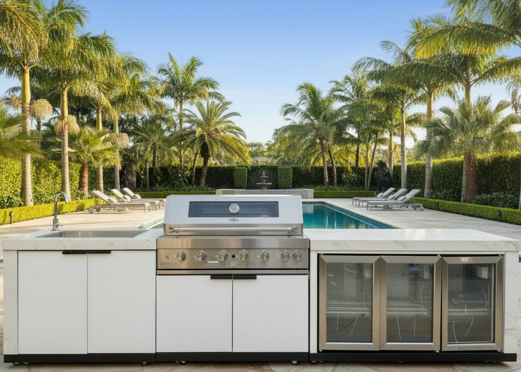Floor Stock Rockpool 6-Burner Outdoor Kitchen with 2DR Sink & 3DR Fridge