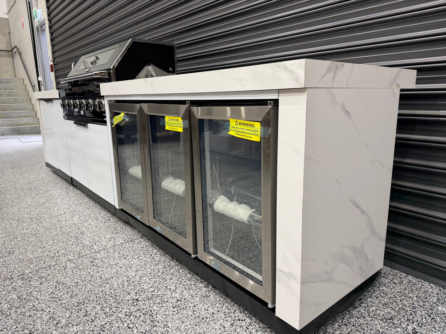 Floor Stock Rockpool 6-Burner Outdoor Kitchen with 2DR Sink & 3DR Fridge