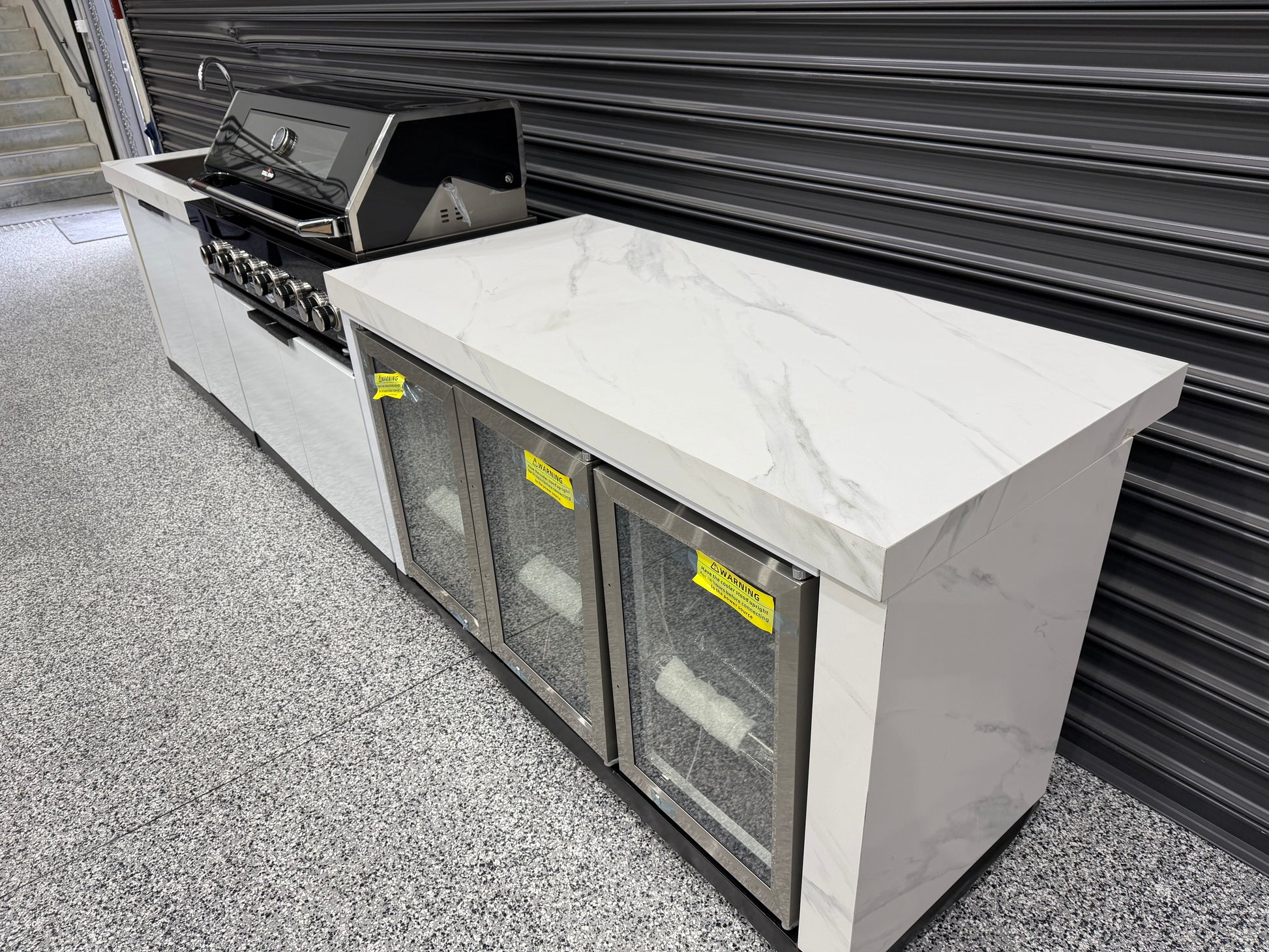 Floor Stock Rockpool 6-Burner Outdoor Kitchen with 2DR Sink & 3DR Fridge