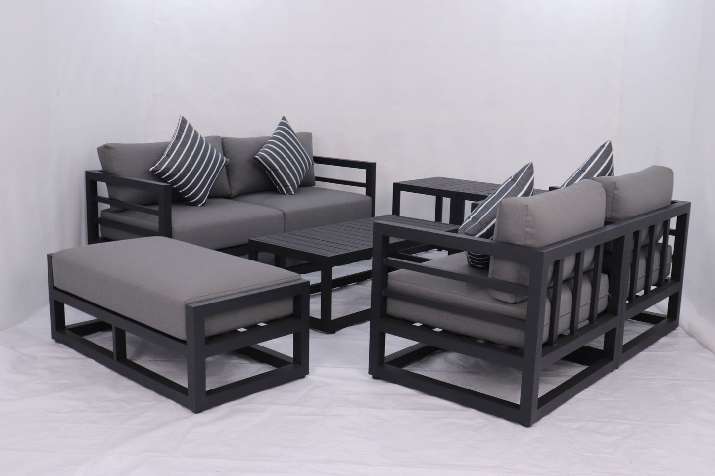 7 Piece Charcoal Aluminium Hampton Style Outdoor Furniture Lounge Set Weather Resistant 3 Seater, 1+1 + Coffee Table & 2x Side tables