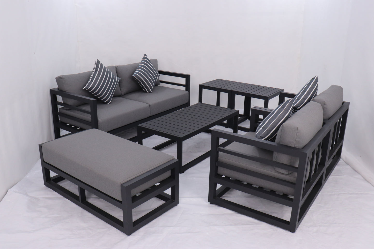 7 Piece Charcoal Aluminium Hampton Style Outdoor Furniture Lounge Set Weather Resistant 3 Seater, 1+1 + Coffee Table & 2x Side tables