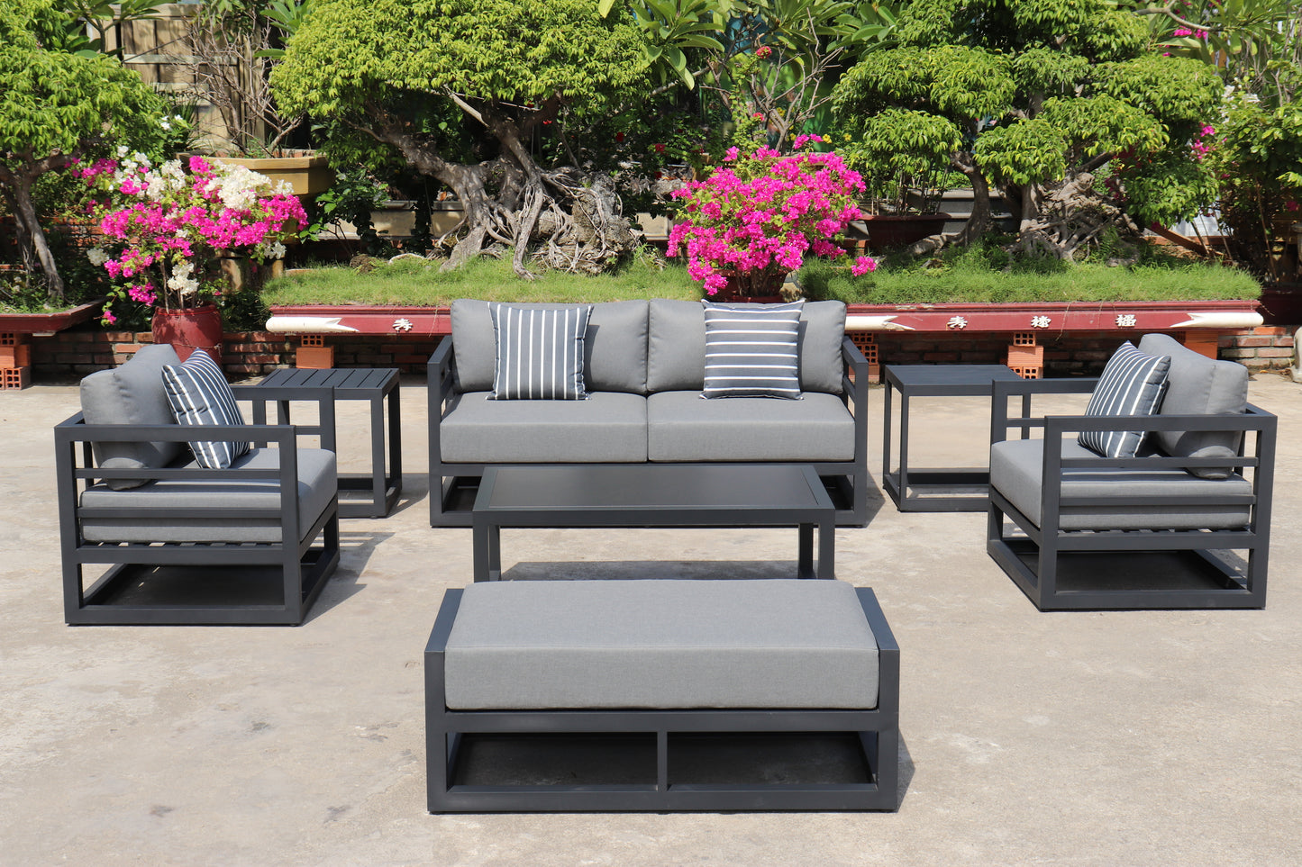 7 Piece Charcoal Aluminium Hampton Style Outdoor Furniture Lounge Set Weather Resistant 3 Seater, 1+1 + Coffee Table & 2x Side tables