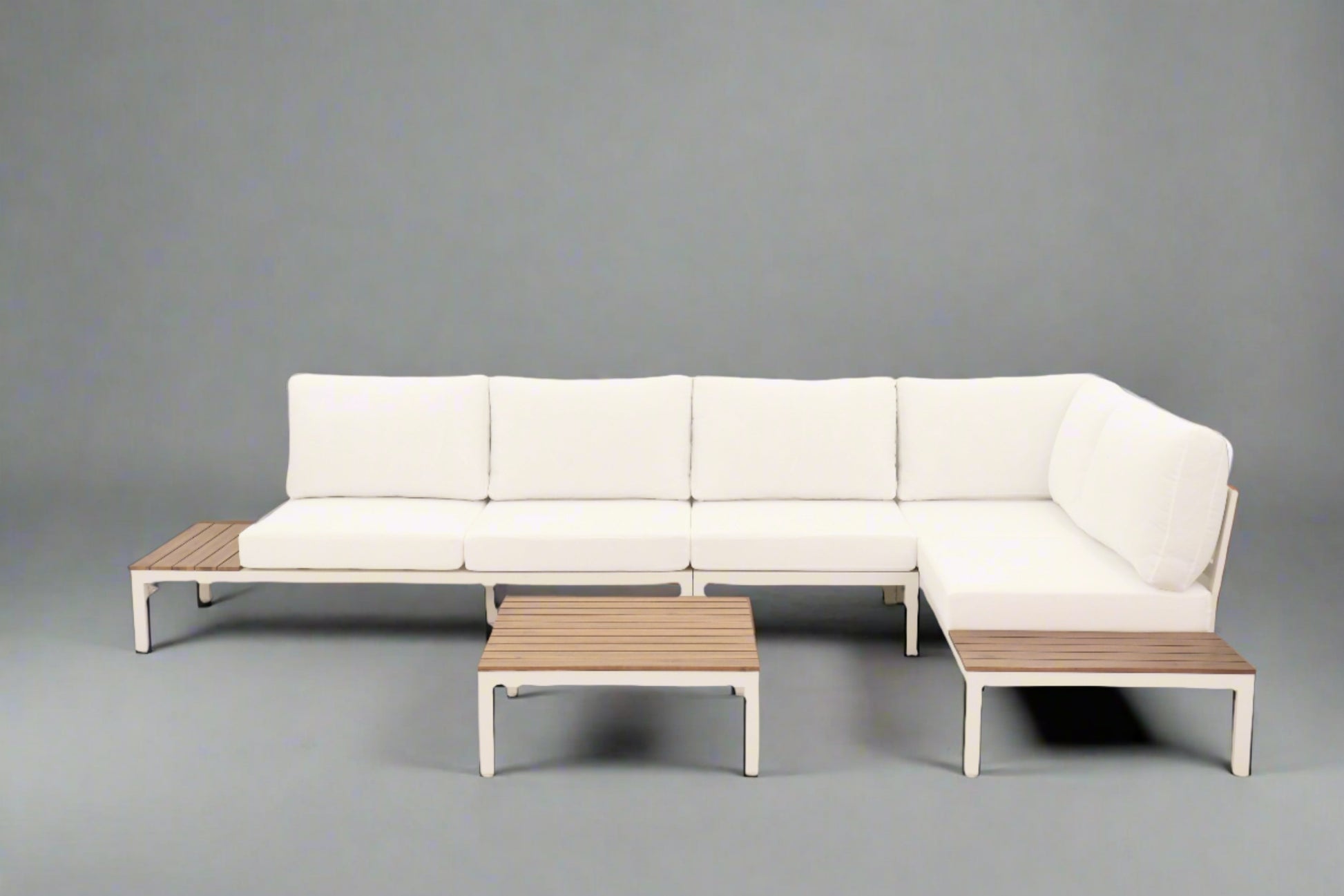 Modular Sofa Outdoor Furniture Set White Aluminium White Cusions Modular 4 Piece inc Coffe Table