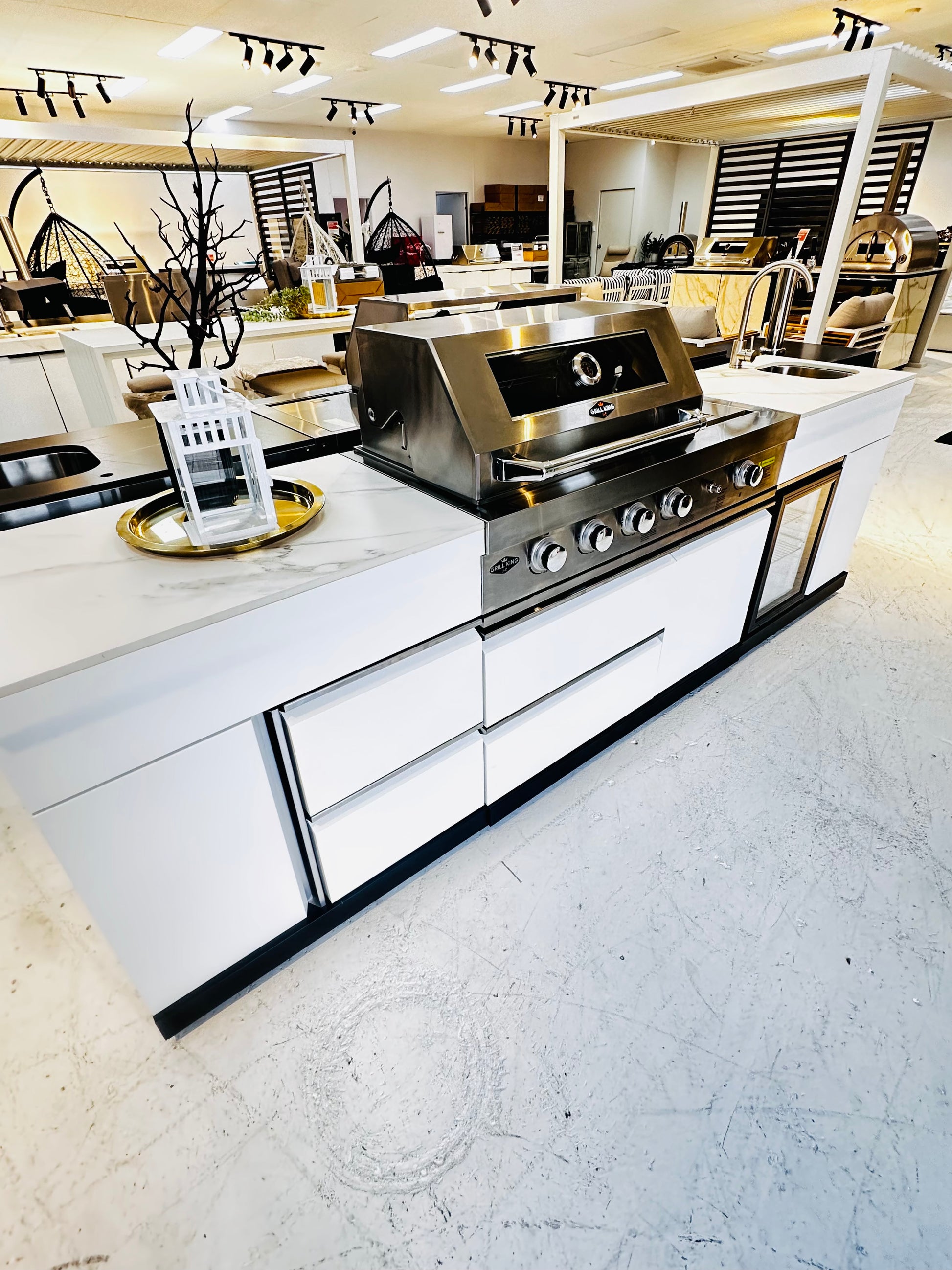 Floor Stock 2.8M White Felix 4B + Wok Designer BBQ Kitchen including Fridge, Sink and Storage Cupboard