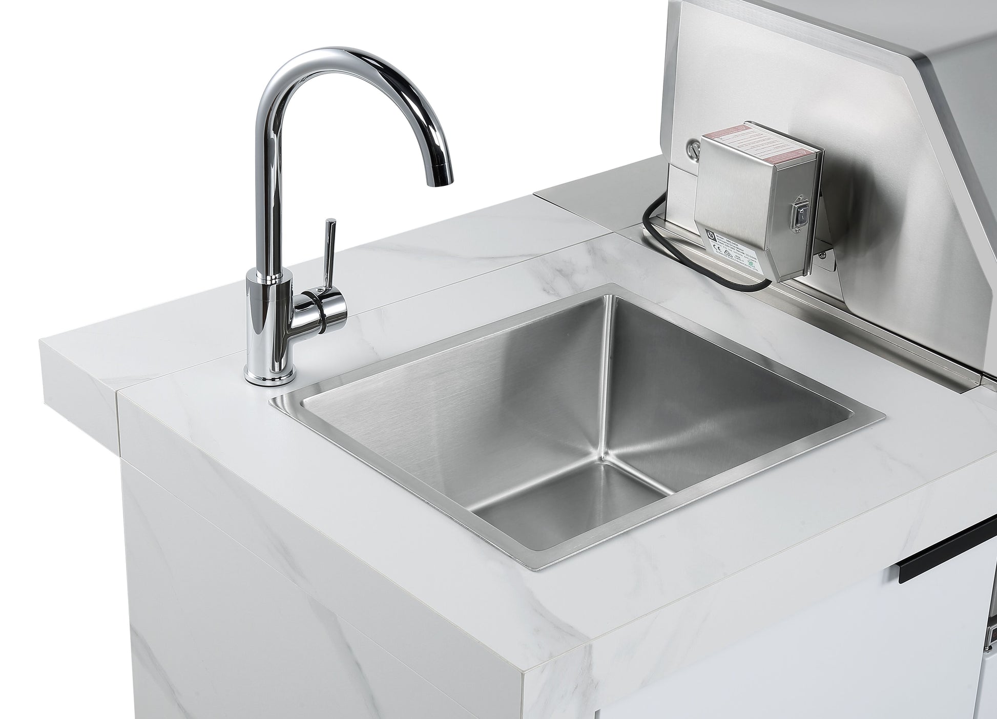 Rockpool 6B + Wok: White Designer 6 Burner Outdoor BBQ Kitchen Package: Inc White Bench, White Doors, Fridge & Sink