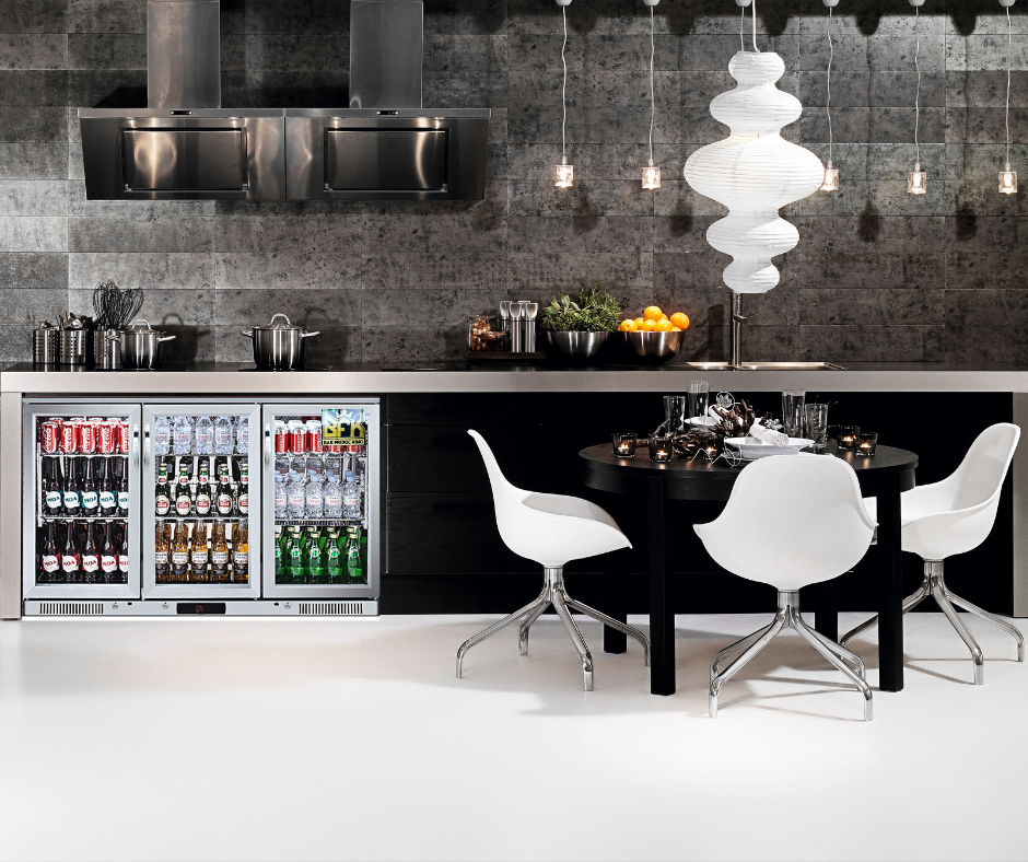 Tropical Rated Triple Glazed 3-Door Commercial Glass Bar Fridge Beer Cooler Under Counter Wine Fridge 318L